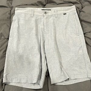 Travis Mathew golf short